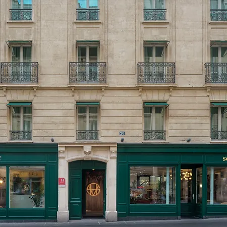 Seven Hotel 4*