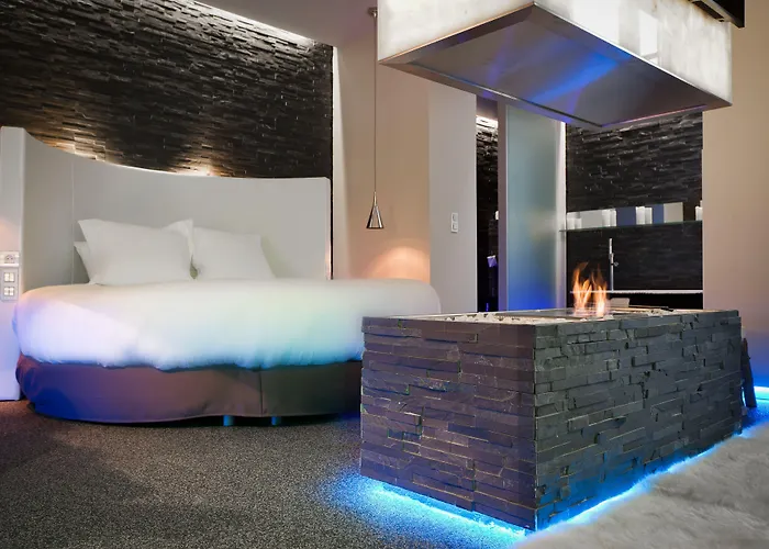 Hotel Seven