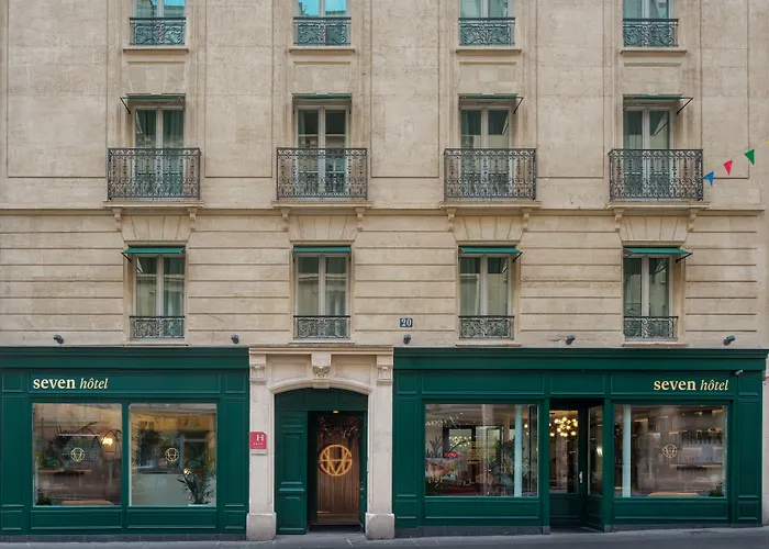 Seven Hotel 4*