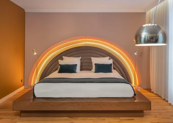 Hotel Seven