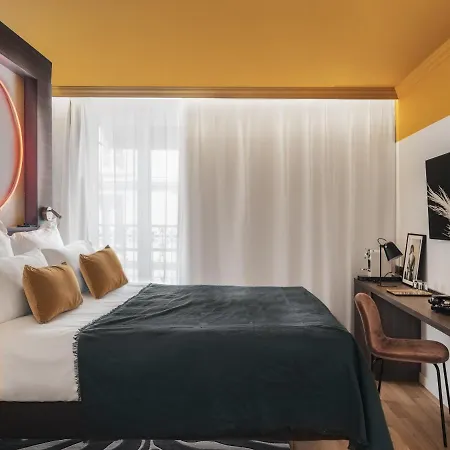 Seven 4* Parigi