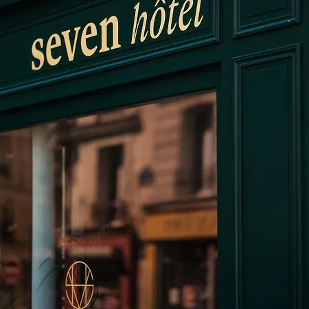 Seven 4*