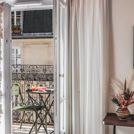 Seven Hotel 4*