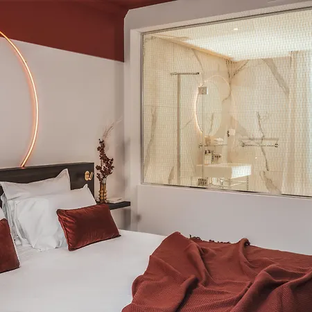 Hotel Seven 4*