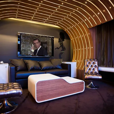 Seven Hotel 4*